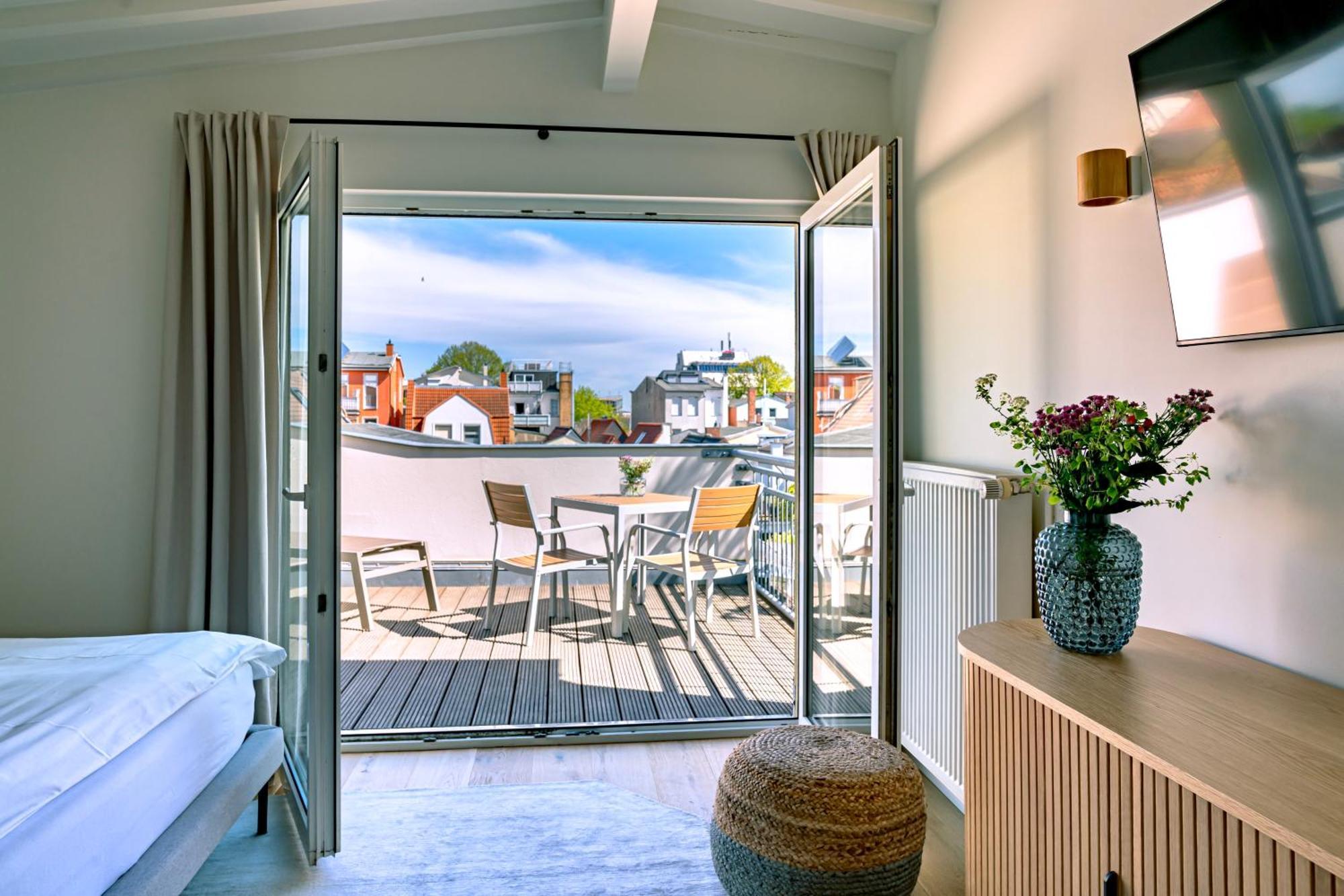 Kapitaenshaus Friedrich Franz - Premium Apartments 200 Meter Vom Strand Und Alten Strom Rostock Buitenkant foto